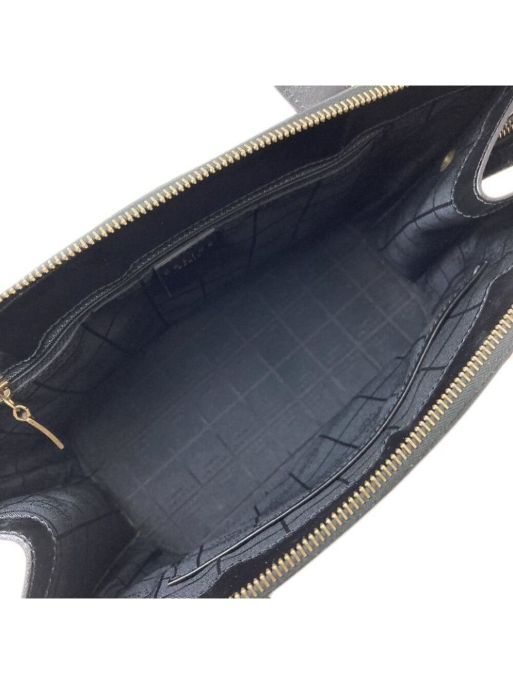 Celine Macadam Tote Enamel - Picture 5 of 15